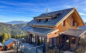 1A Chalet 