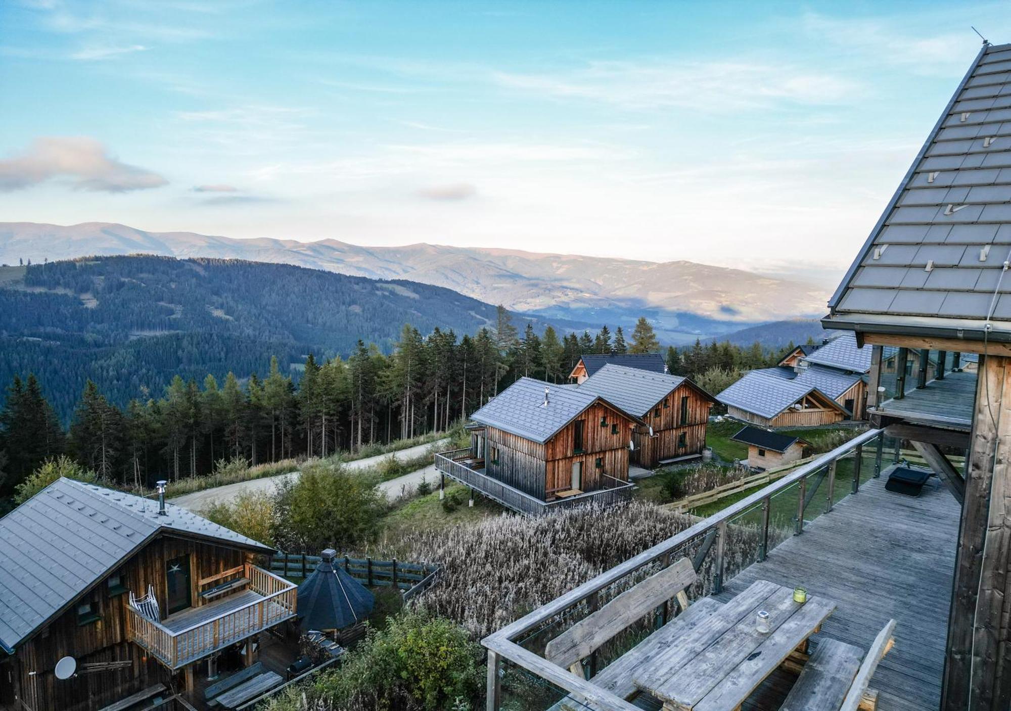 1A Chalet "Wolke" Wandern, Grillen, Wellness Im Traumhaus Wolfsberg Exterior foto