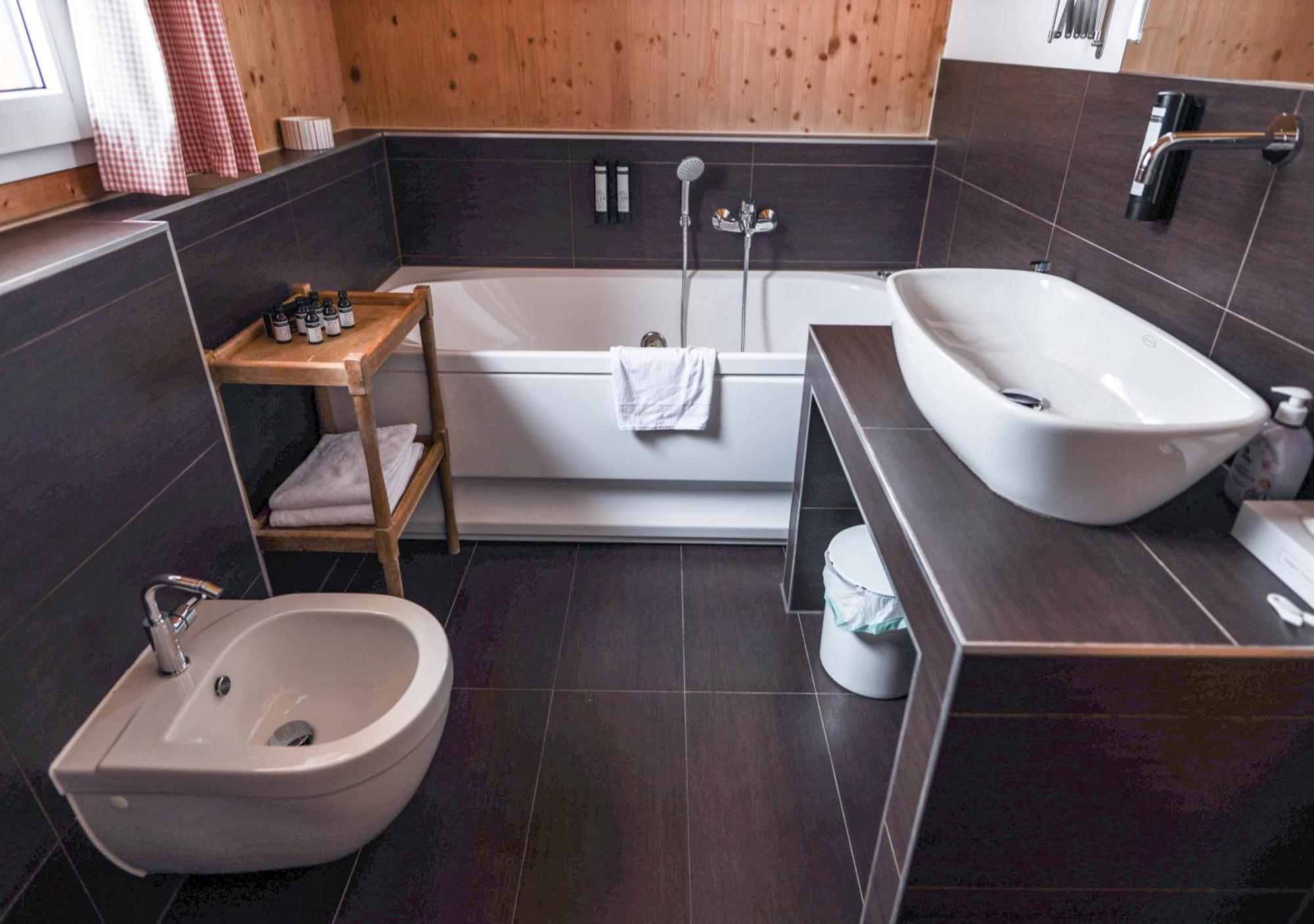 1A Chalet "Wolke" Wandern, Grillen, Wellness Im Traumhaus Wolfsberg Exterior foto